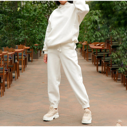 Women's casual jogging suit with soft material and elastic waistband NOVAE