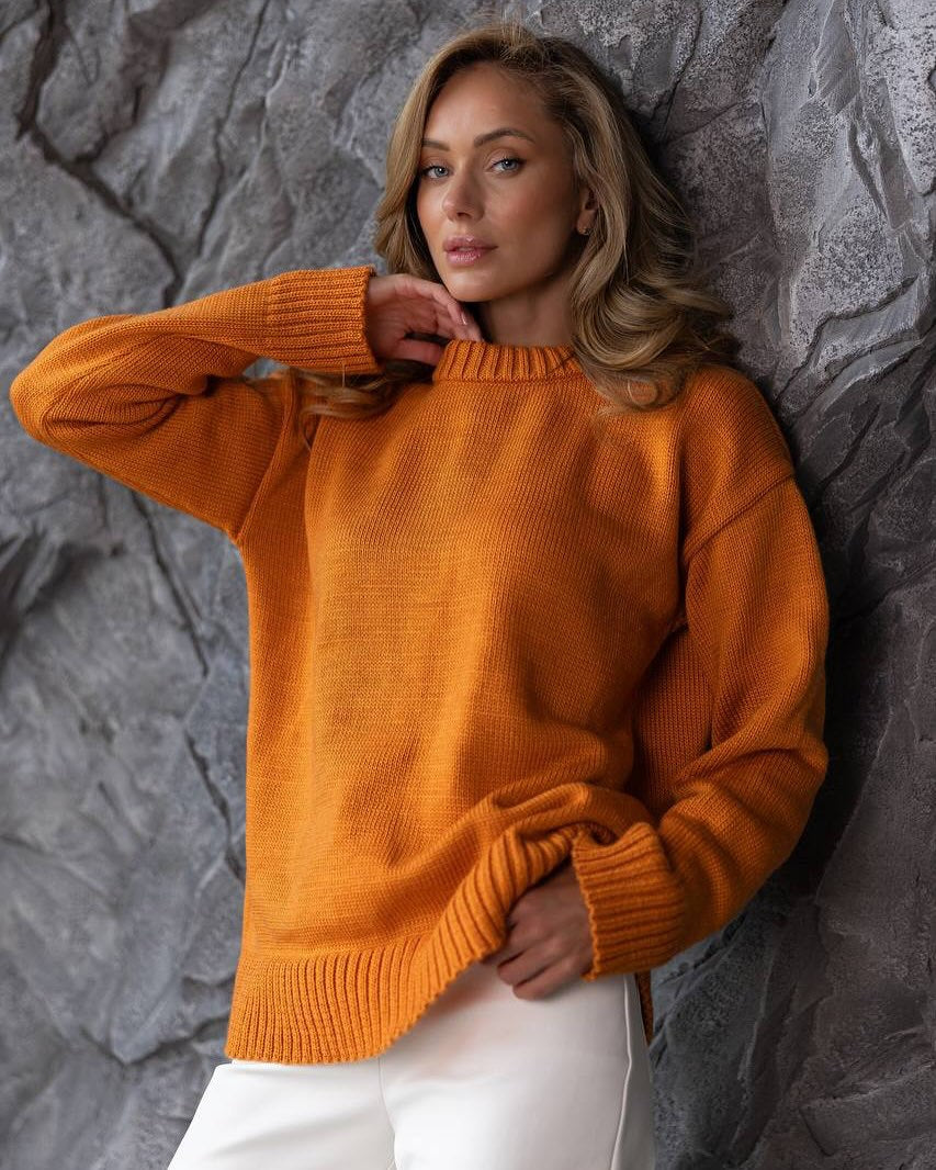 Women's chunky knit sweater with a relaxed fit and ribbed cuffs NOVAE
