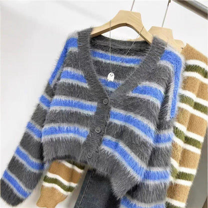 Women's casual cropped cardigan with structured stripe pattern and button details NOVAE