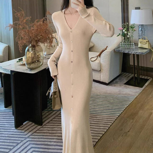 Women's Elegant Maxi Dress with Button Details and V-Neck NOVAE