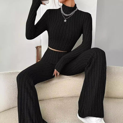 Women's knitwear set with a high-necked design and relaxed fit NOVAE