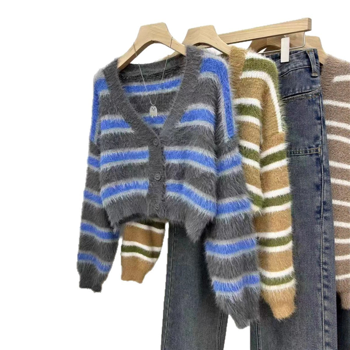 Women's casual cropped cardigan with structured stripe pattern and button details NOVAE