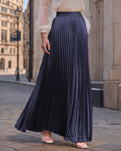 Women's pleated maxi skirt with elastic waistband and flowing cut NOVAE