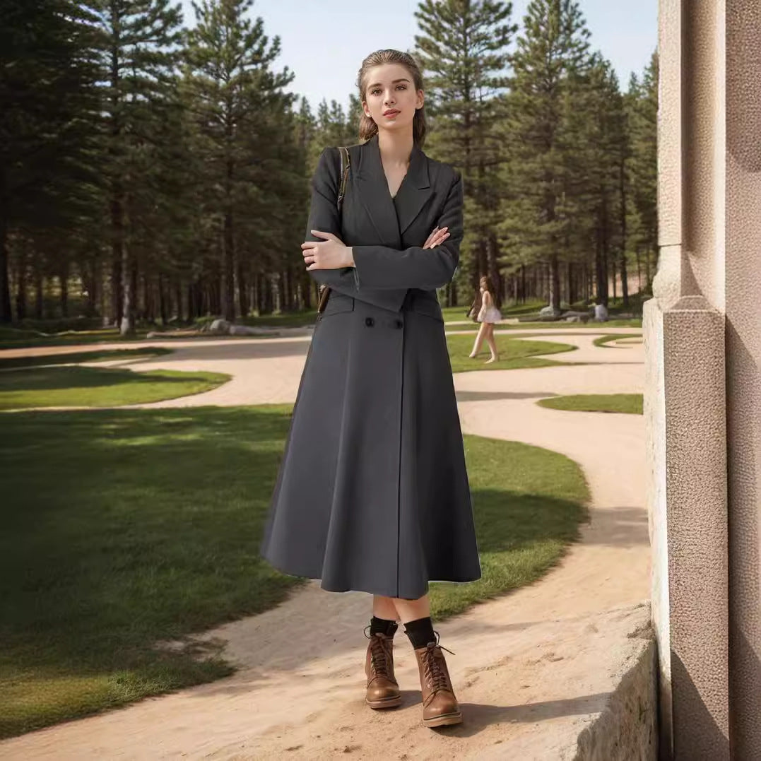 Women's elegant maxi coat with double-breasted button closure and wide, flowing skirt NOVAE