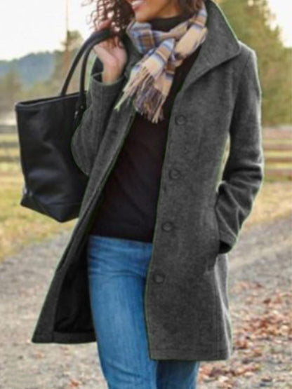 Women's elegant wool coat with classic lapel NOVAE