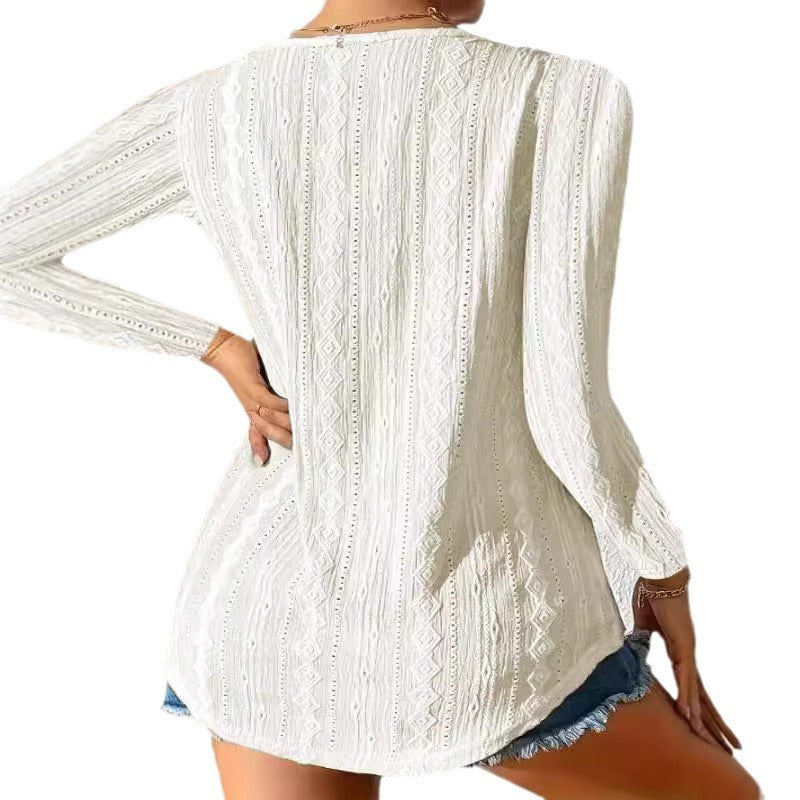 Women's long-sleeved shirt with a structured design and fashionable button details NOVAE