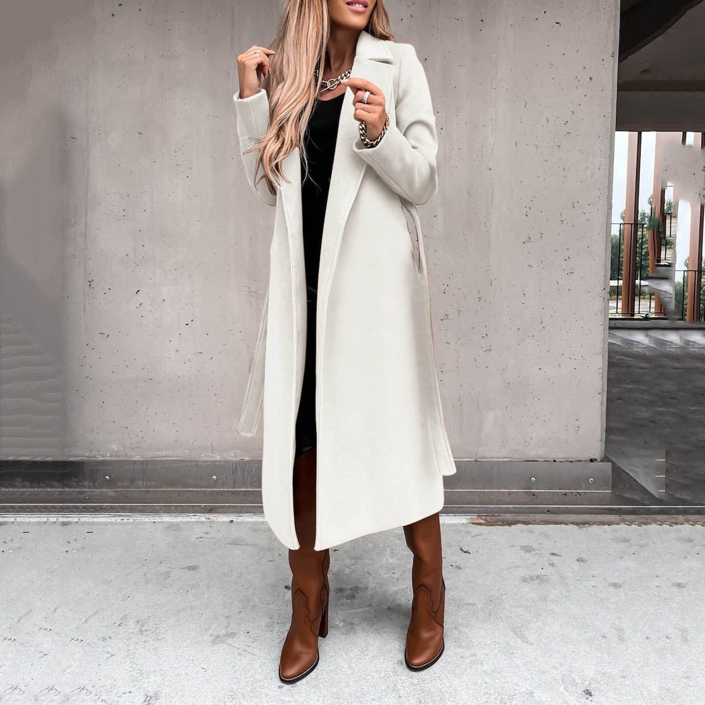 Women's elegant and warm wool coat NOVAE