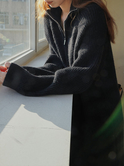 Women's knit dress with high collar and zipper NOVAE