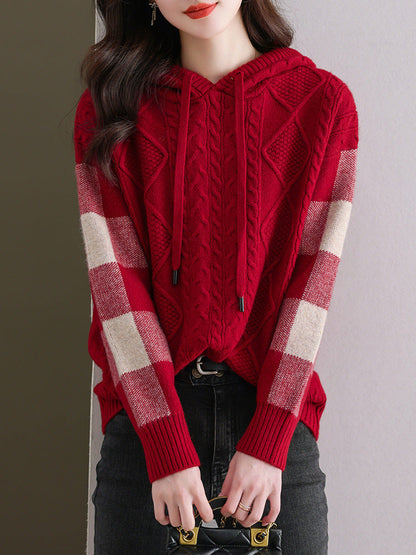 Women's knitted sweater with hood and fashionable check pattern NOVAE