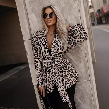 Women's blazer jacket with elegant leopard print and adjustable belt NOVAE