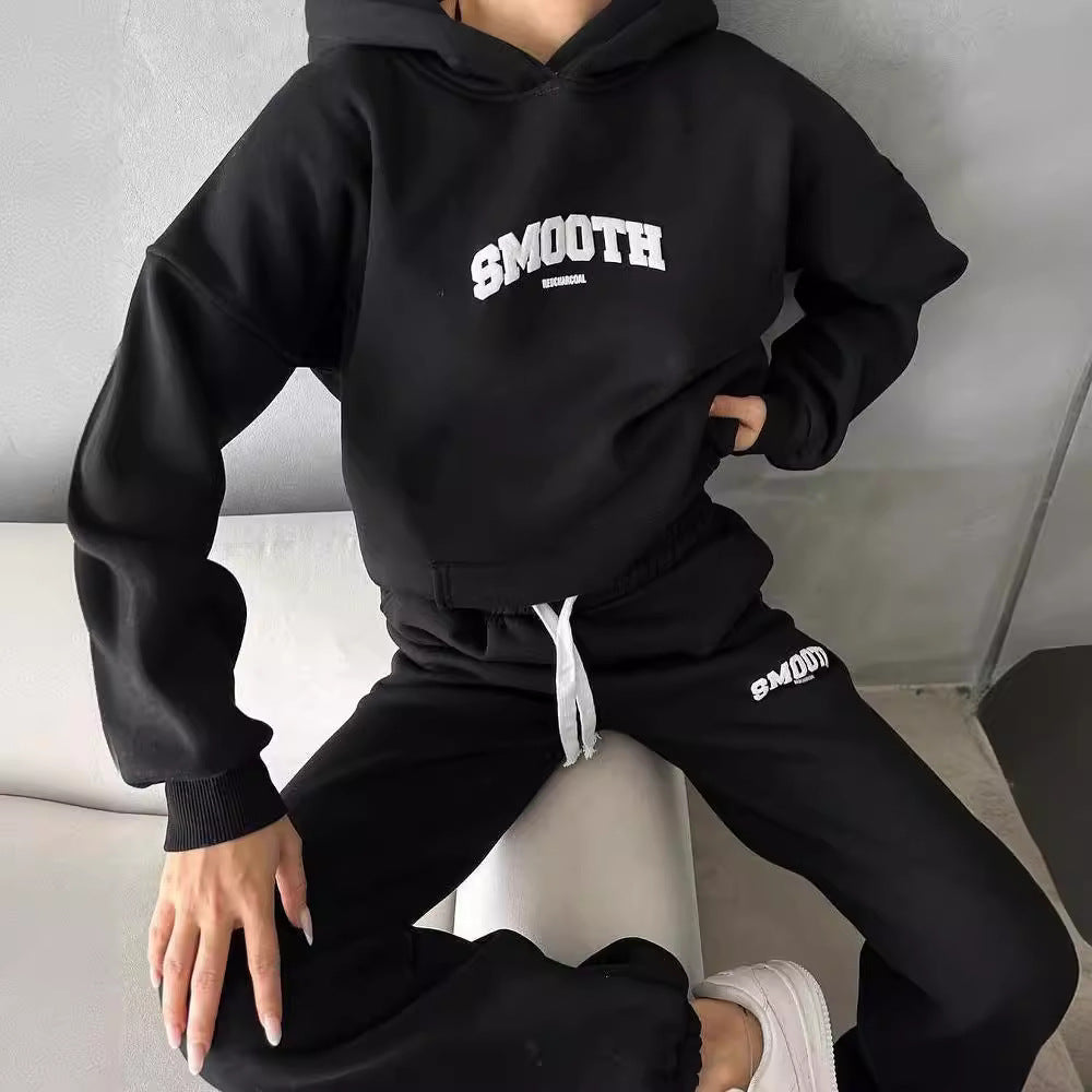 Women's casual sweatpants set with hood and elastic waistband NOVAE