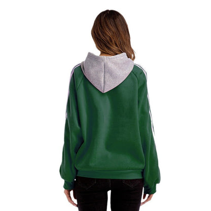 Women's fashionable hoodie with contrasting sleeves and a relaxed fit NOVAE