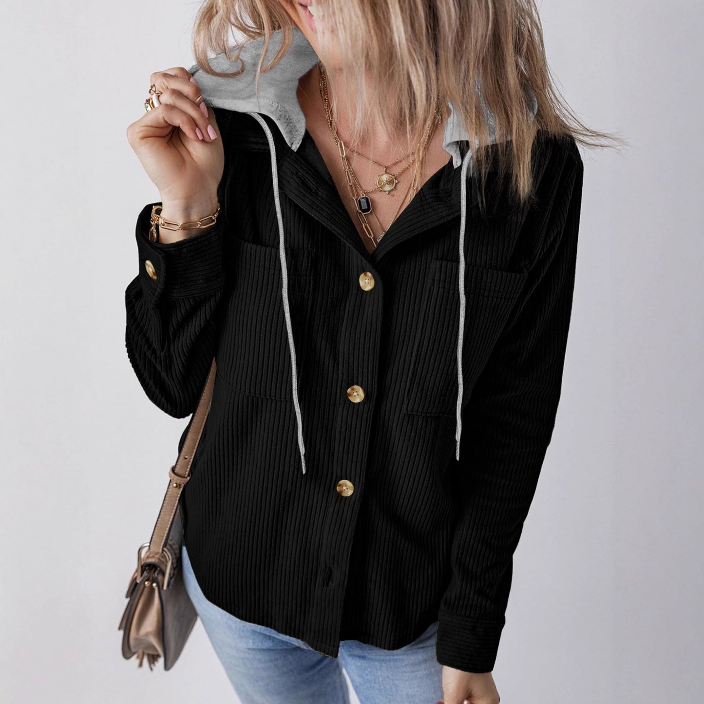 Women's structured shirt jacket with hood and practical pockets NOVAE