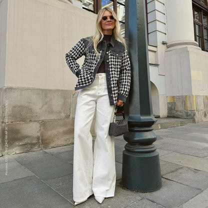 Women's elegant checked jacket with a wide cut and high-quality details NOVAE