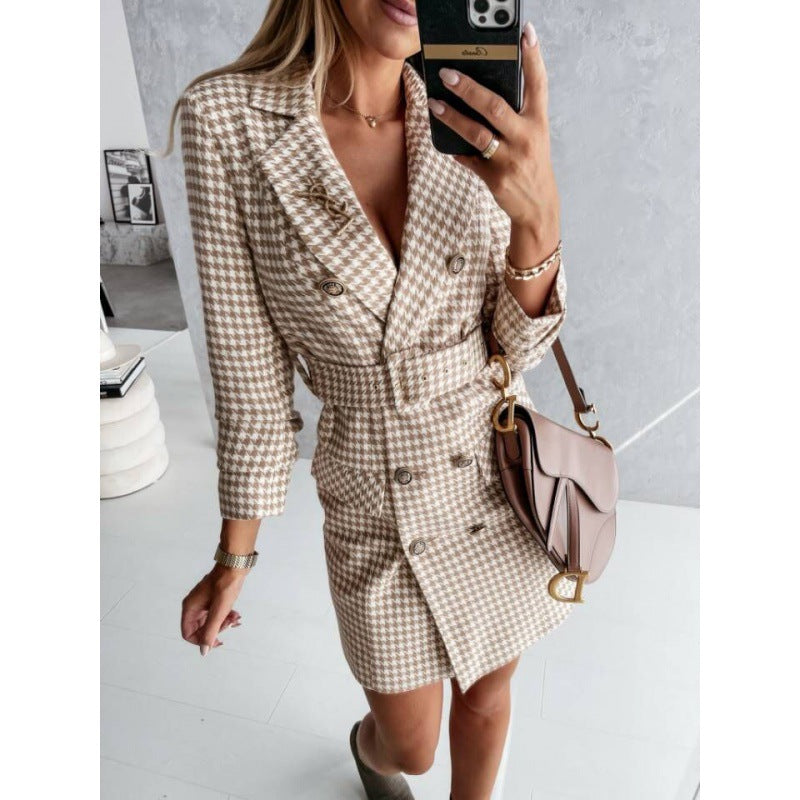 Women's shirt dress in a classic houndstooth design with an elegant waistline and double row of buttons NOVAE
