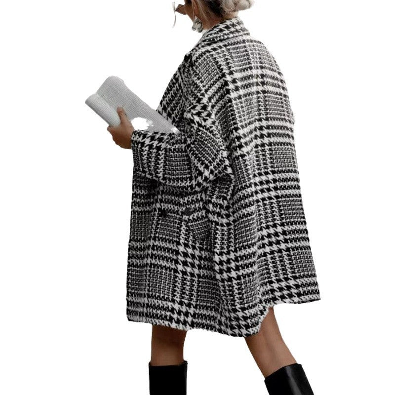 Women's Oversized Wool Coat with Check Pattern and High Collar NOVAE