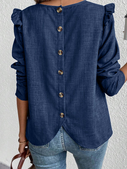 Women's blouse with ruffled sleeves and decorative buttons NOVAE