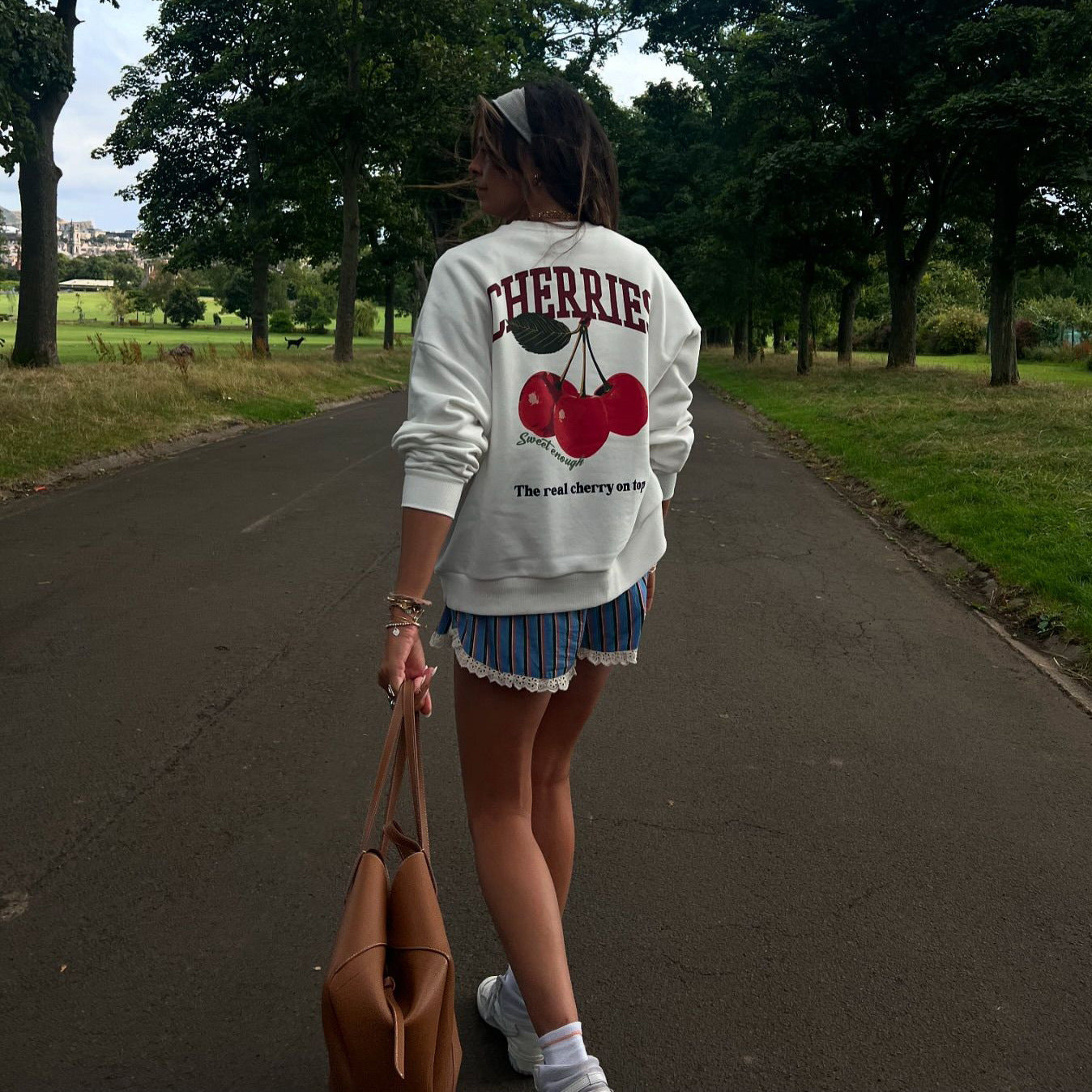 Women's casual sweatshirt with creative fruit motif NOVAE