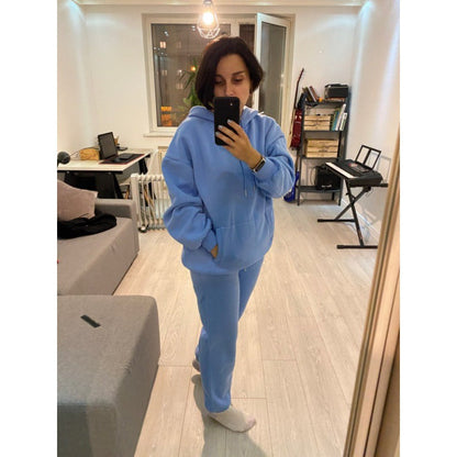 Women's leisure loungewear set with cozy hoodie and comfortable jogging pants NOVAE
