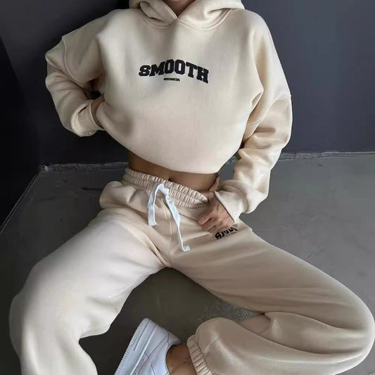 Women's casual sweatpants set with hood and elastic waistband NOVAE