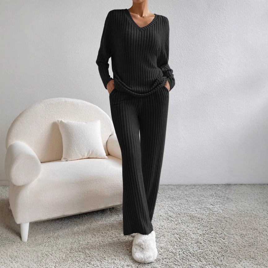 Women's Casual Knit Lounge Set in Soft, Ribbed Material NOVAE