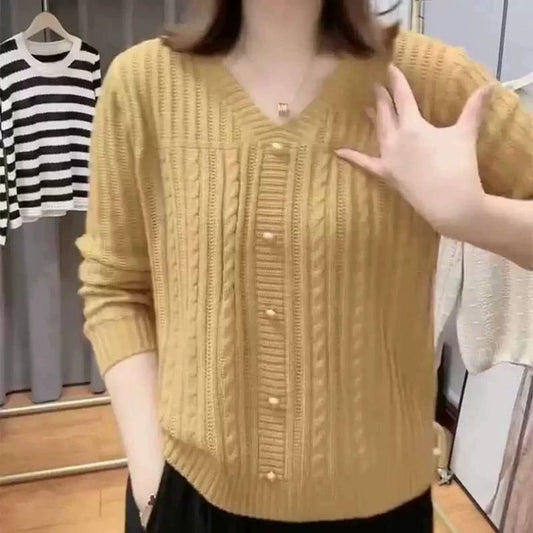 Women's cardigan with a fine cable knit pattern and elegant pearl buttons NOVAE