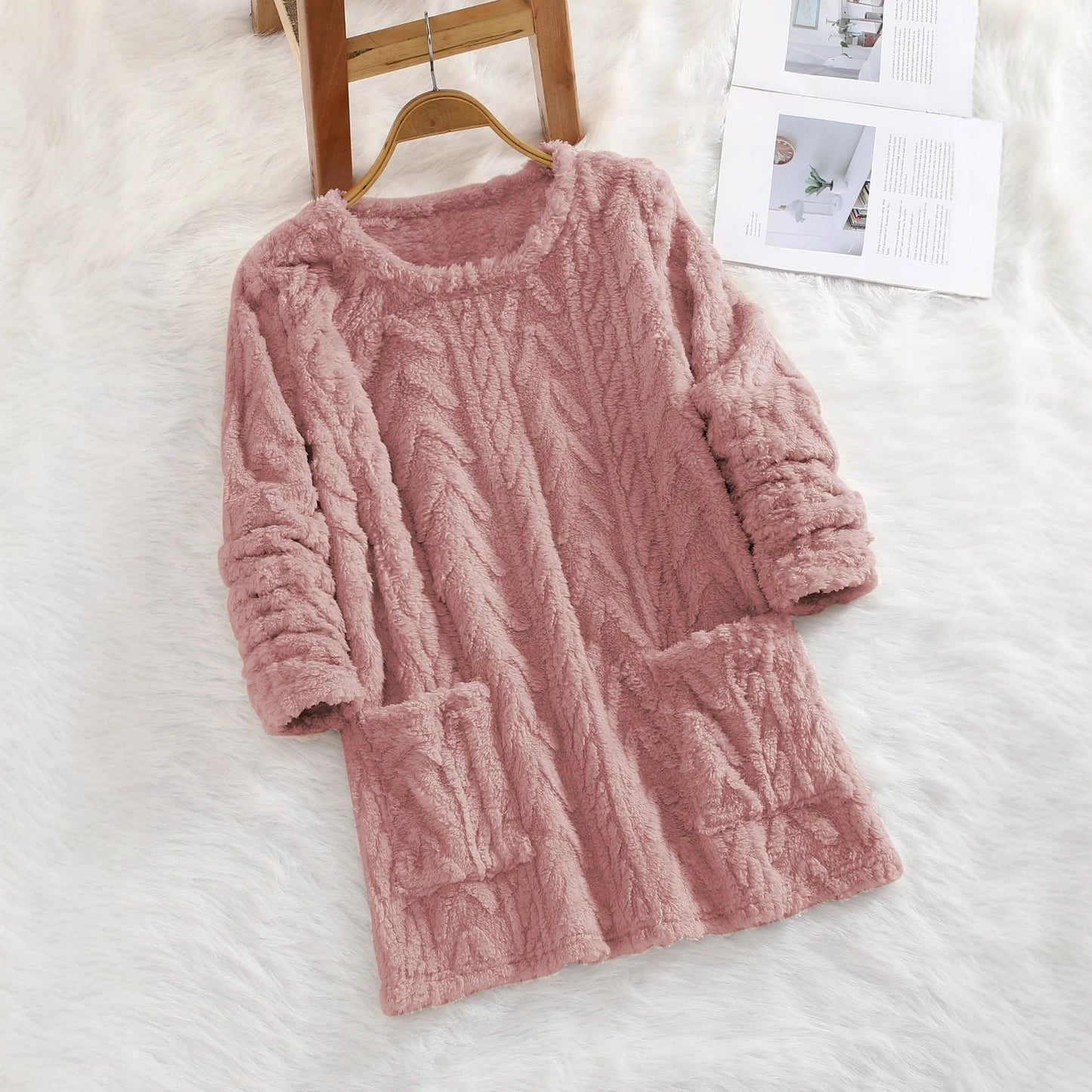 Women's cozy sweatshirt dress with heart-shaped fabric pattern NOVAE