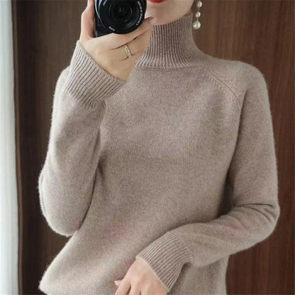 Women's soft roll-neck sweater made of fine merino wool NOVAE