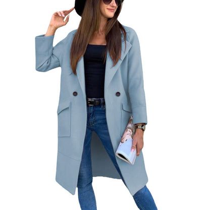 Women's fashionable double-breasted coat with practical pockets and a casual cut NOVAE