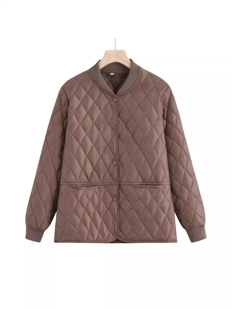 Women's quilted transitional jacket with practical pockets and a modern cut NOVAE