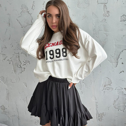 Women's casual sweatshirt with creative print design and comfortable cut NOVAE