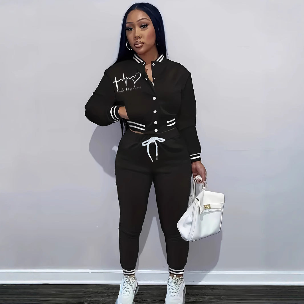 Women's tracksuit with fashionable cut and practical pockets NOVAE