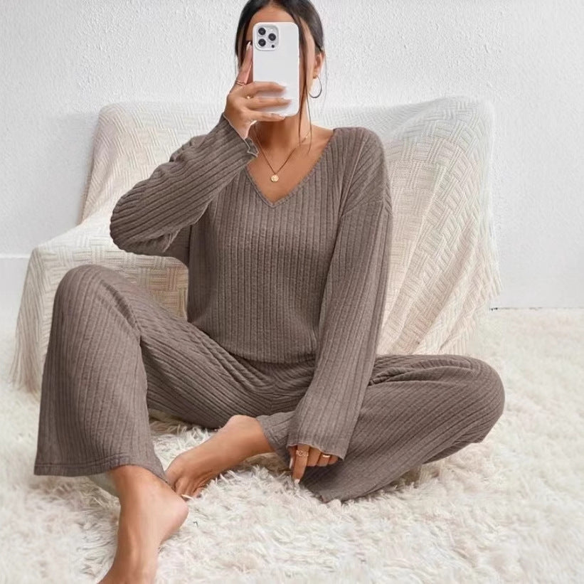 Women's comfortable set with V-neck and wide leg NOVAE