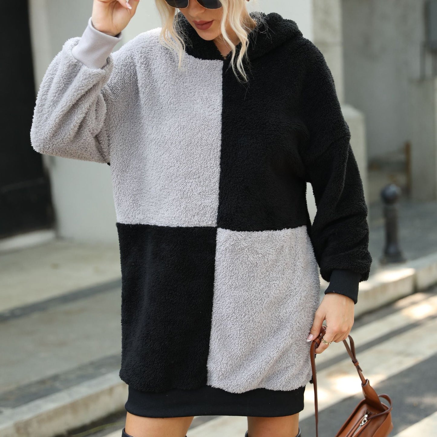 Women's Cozy Hoodie NOVAE