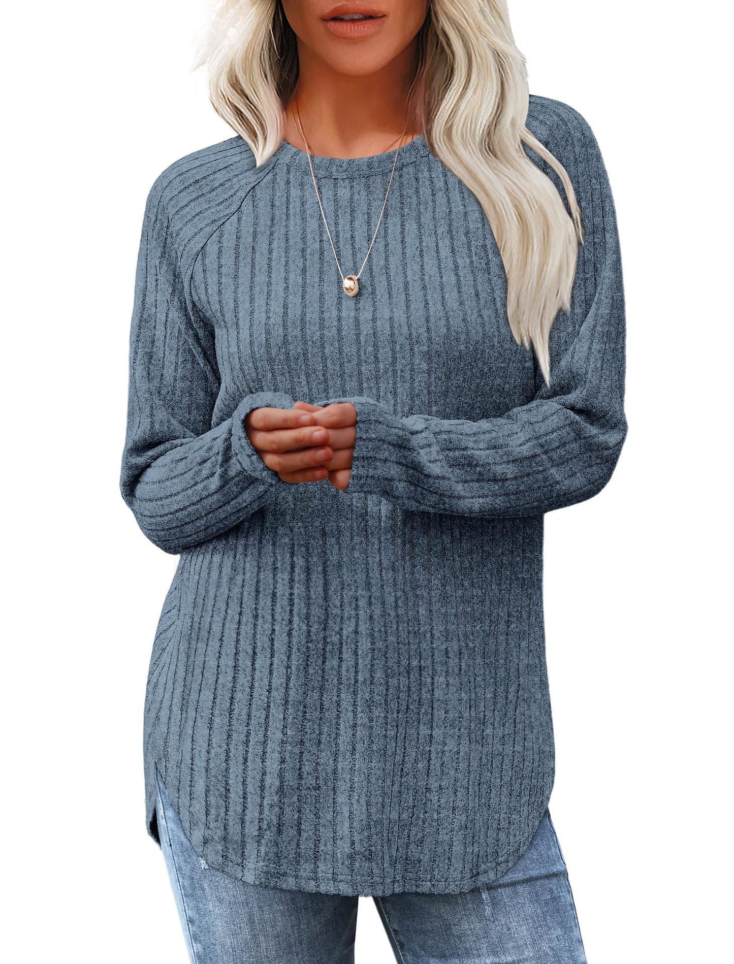 Women's oversized ribbed sweater with a relaxed fit NOVAE