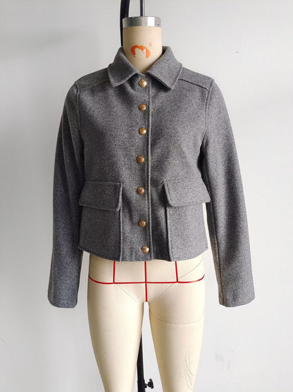 Women's fashionable short jacket with practical pockets and gold buttons NOVAE