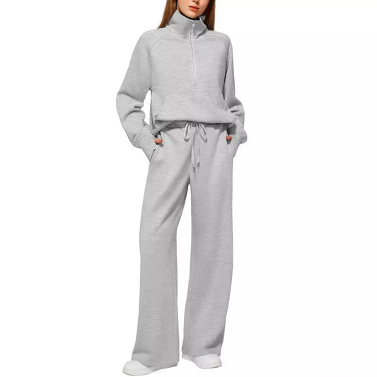 Women's sporty two-piece ensemble with high-necked top and wide-legged trousers NOVAE