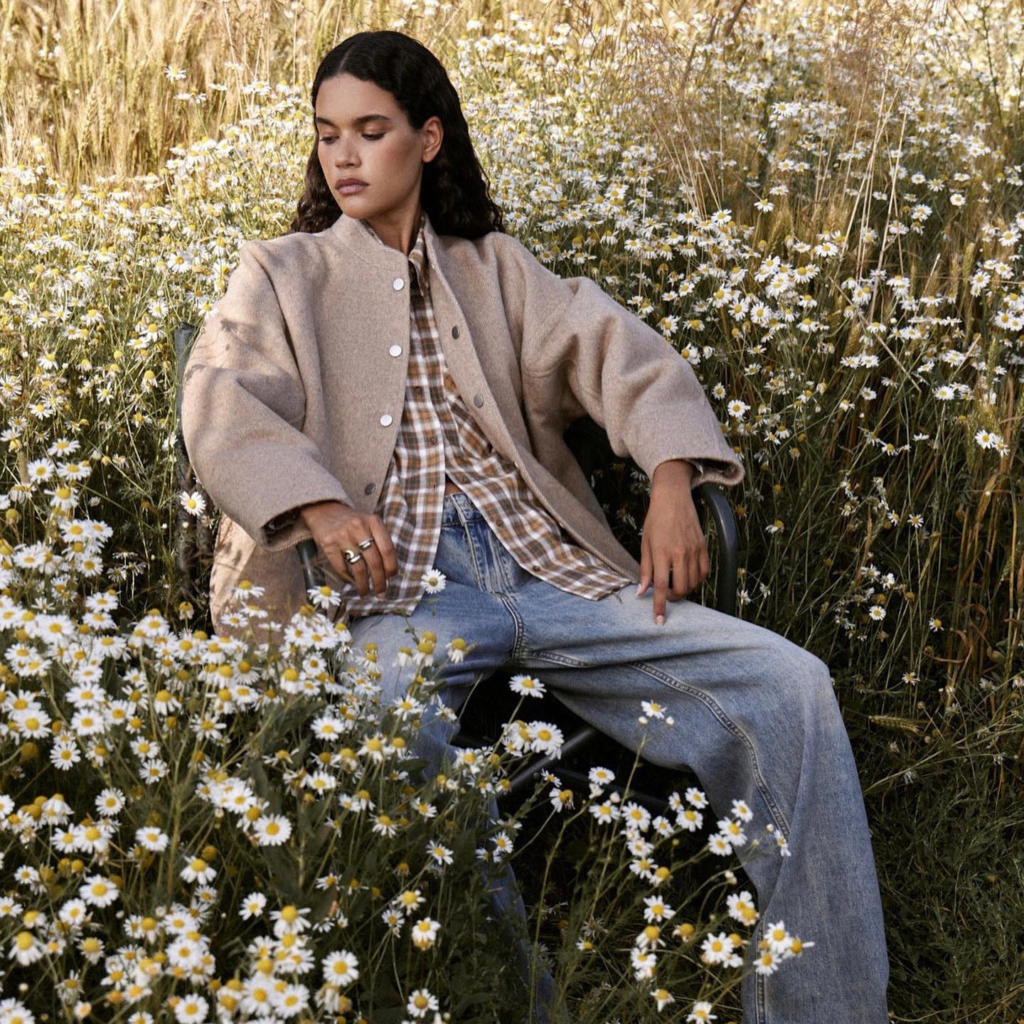 Women's fashionable oversized wool jacket with button closure and relaxed fit NOVAE