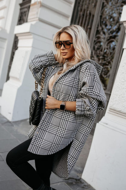 Women's Oversized Shirt Dress in a Modern Check Pattern NOVAE