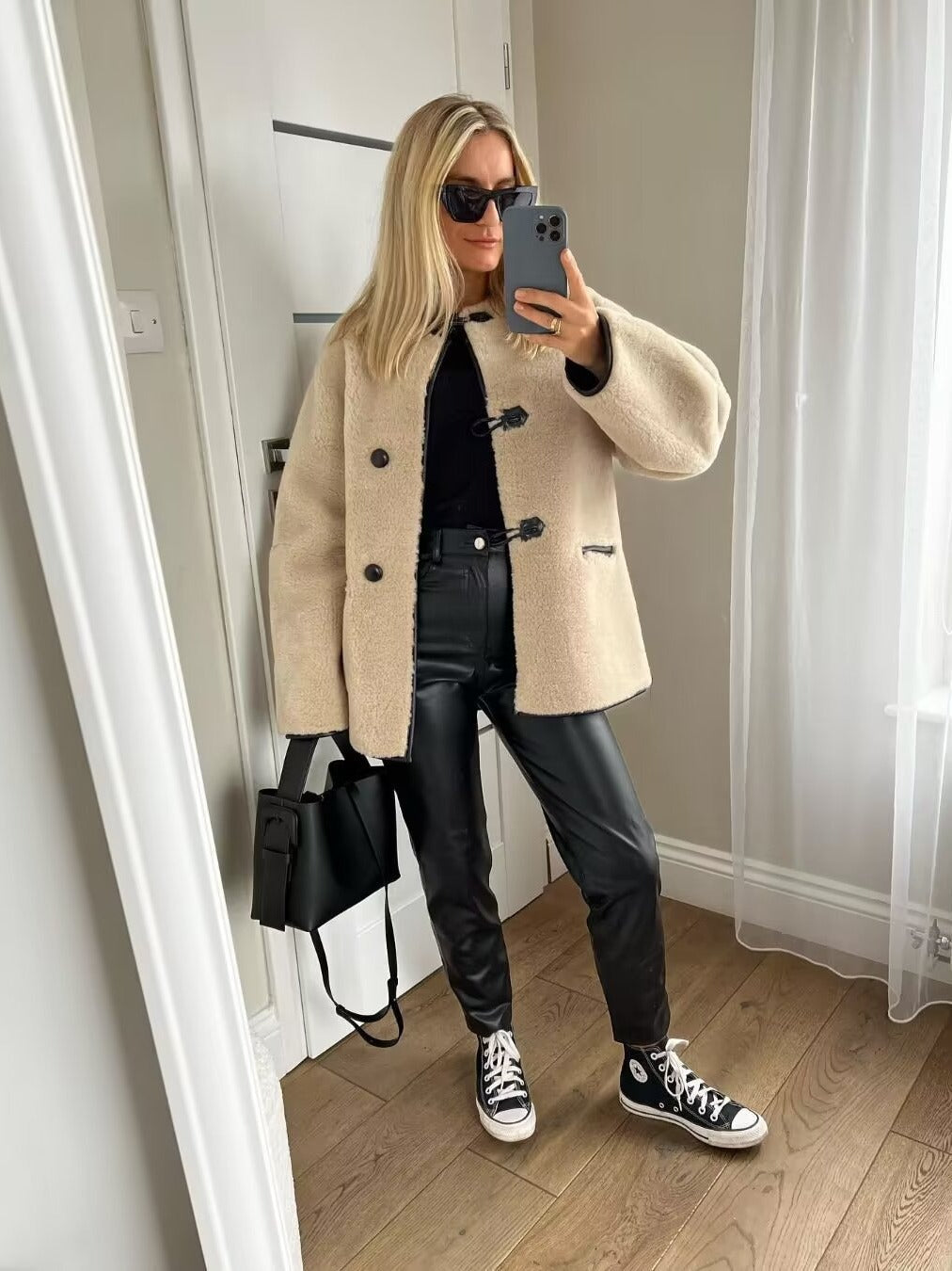 Women's Cozy Fluffy Jacket with Button Closure and Practical Pockets NOVAE