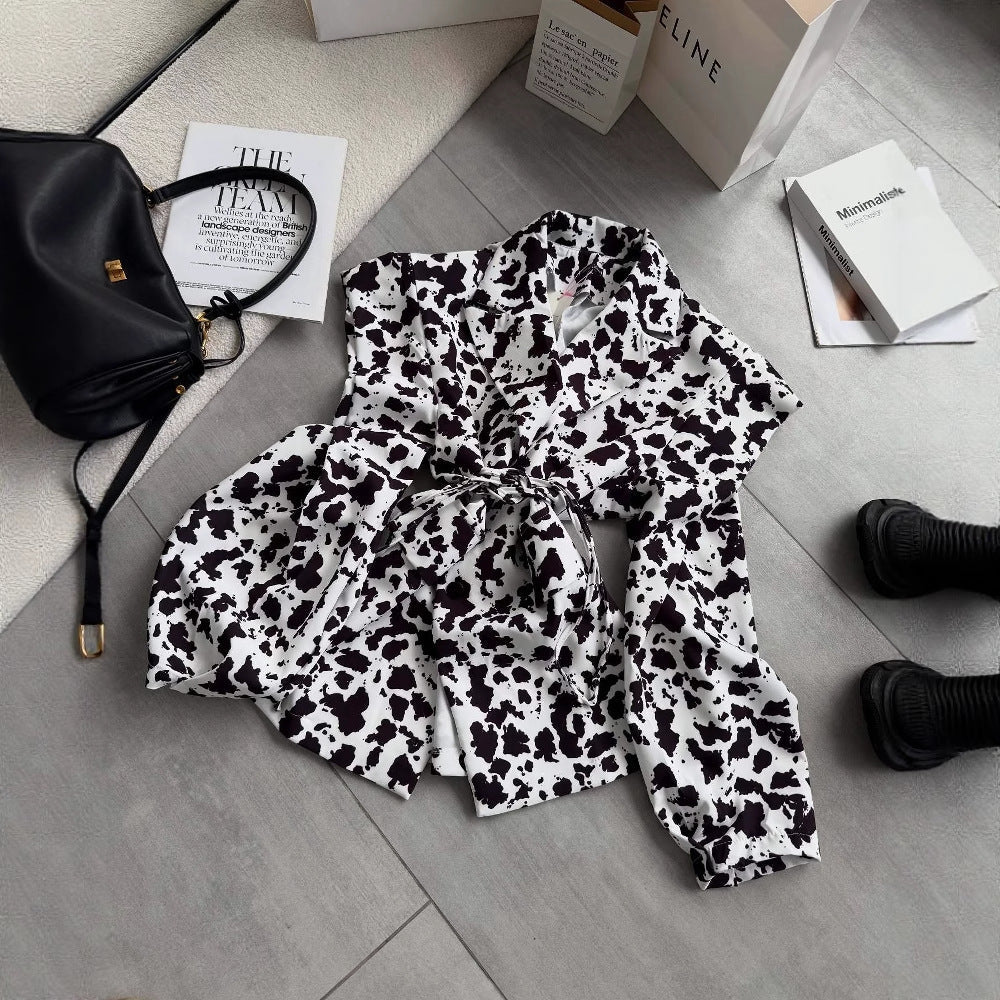 Women's classic blouse with decorative tie and fashionable spotted pattern NOVAE