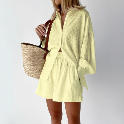 Women's structured shirt with a comfortable fit NOVAE