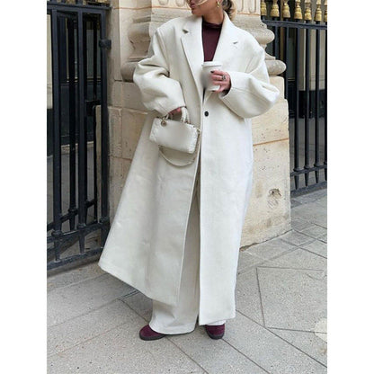 Women's Elegant Maxi Wool Coat in Minimalist Design NOVAE