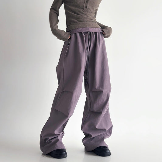 Women's casual cargo trousers with a wide cut and practical pockets NOVAE