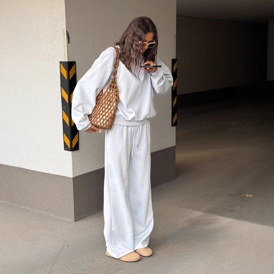 Women's sporty set with high collar and elastic waistband NOVAE