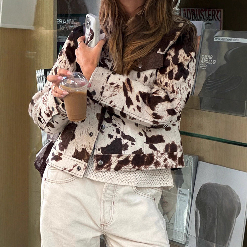 Women's cropped denim jacket in trendy animal print NOVAE