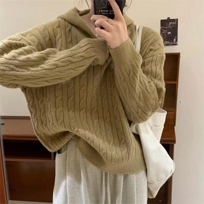 Women's Cozy Knit Sweater with Hood and Cable Pattern NOVAE