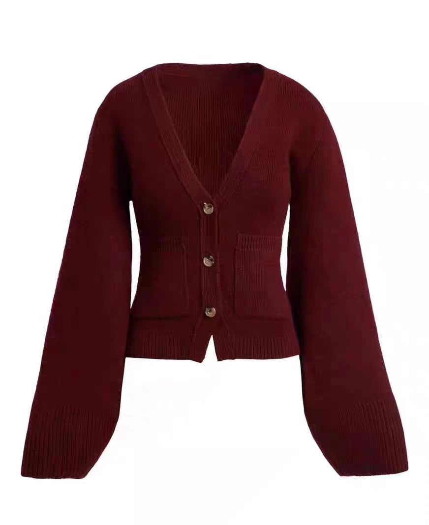 Women's cardigan with a wide cut and decorative buttons NOVAE