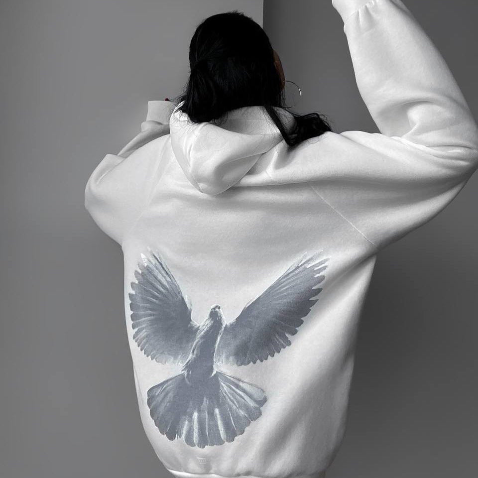Women's hooded sweatshirt with a unique bird motif and a relaxed fit NOVAE