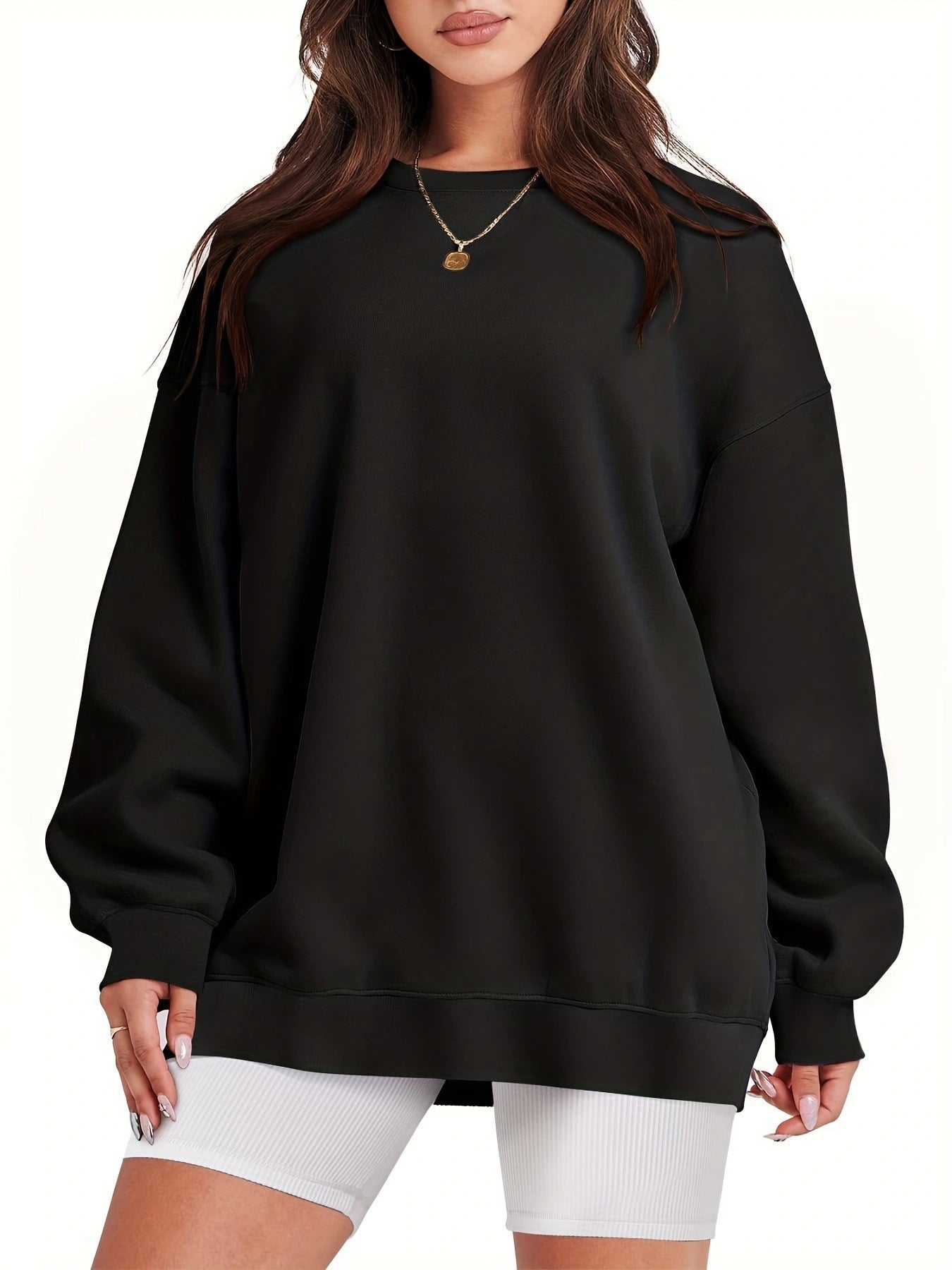 Women's oversized sweatshirt with a relaxed fit NOVAE